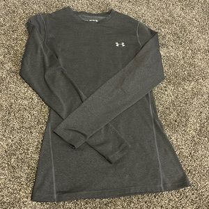 Under Armour thermal long sleeve